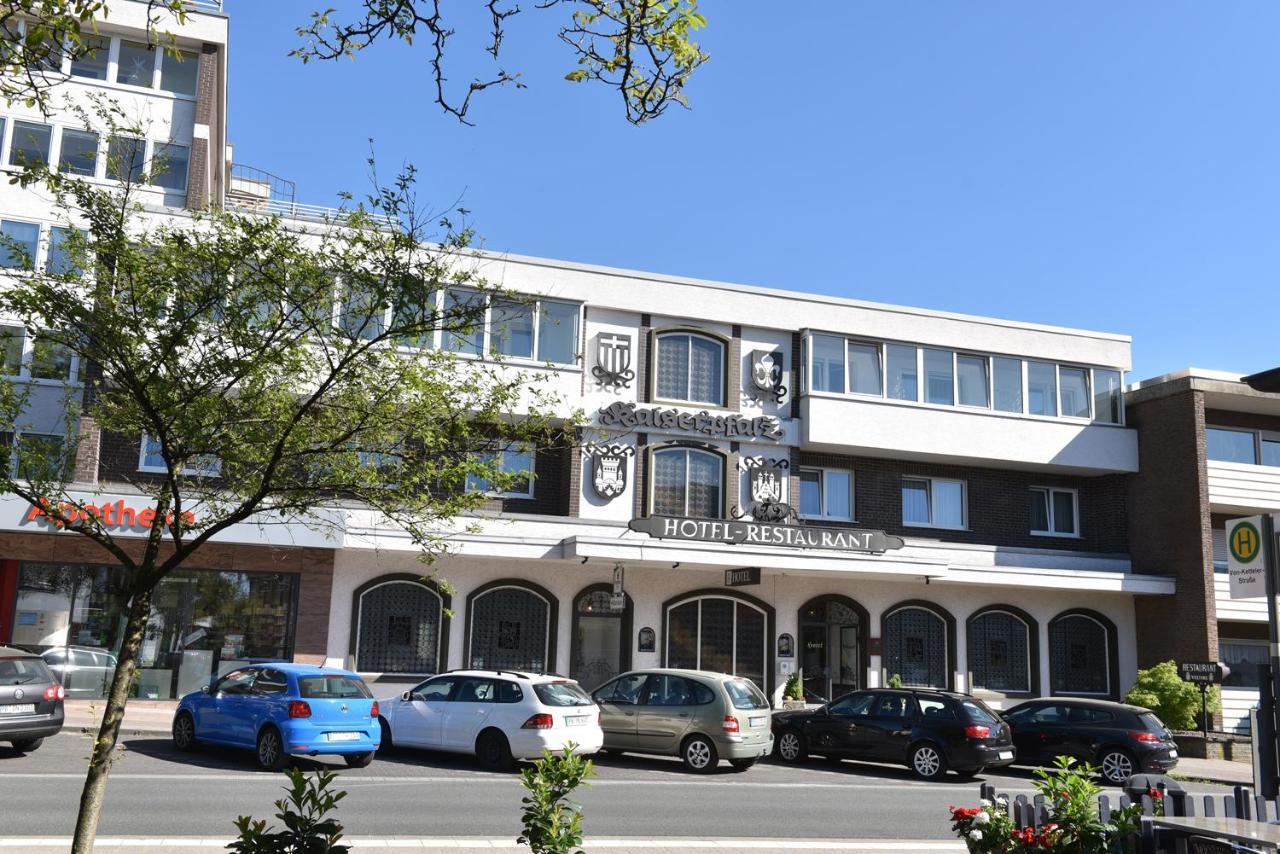 Hotel Kaiserpfalz Paderborn Bagian luar foto