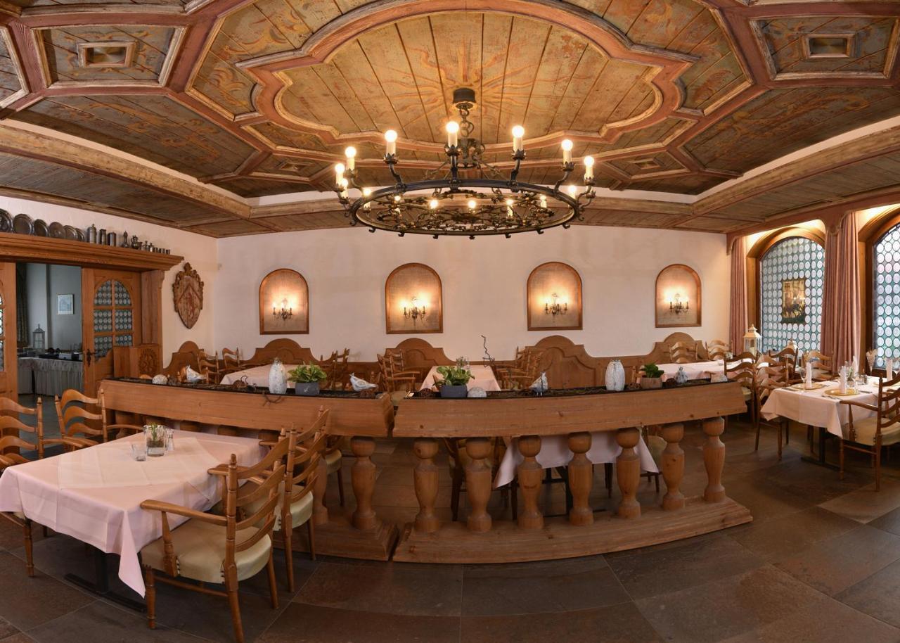 Hotel Kaiserpfalz Paderborn Bagian luar foto